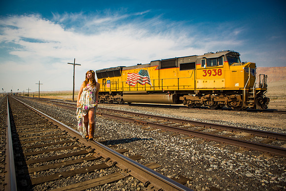 abandoned train-013