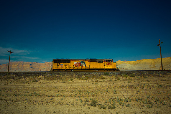 abandoned train-006