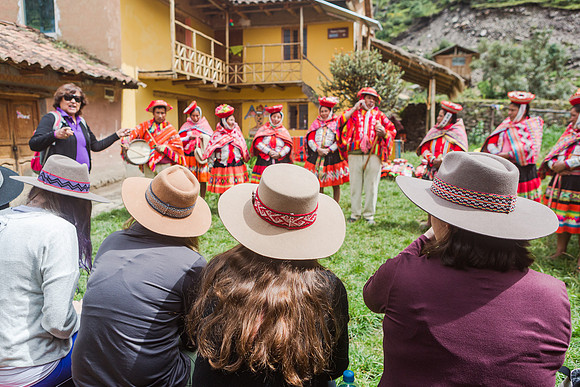 KelliBeePhotography-Peru-Willoq-Community-0028