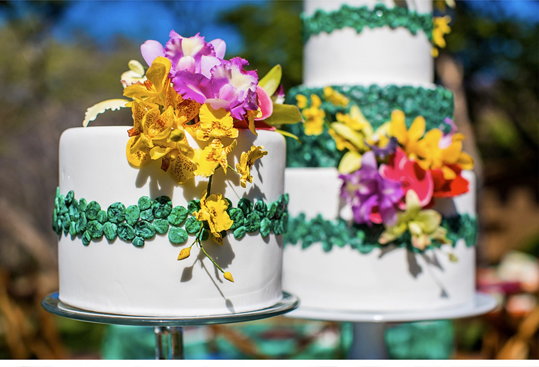 costa_rica_colorful_luxury_wedding_four_seasons_styled_beach_tropical_reception_menu_lasercut_linen_ceci_new_york_v215_om_4g