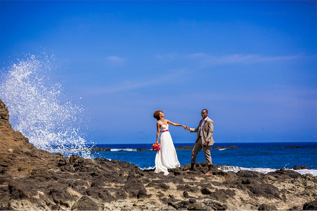 costa_rica_colorful_luxury_wedding_four_seasons_styled_beach_tropical_v215_om_3f